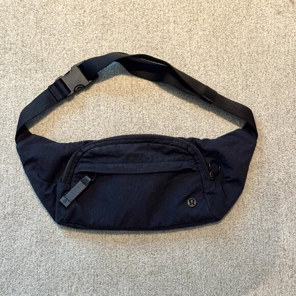 Lululemon Crossbody Belt Bag in Black - Picture 1 of 11
